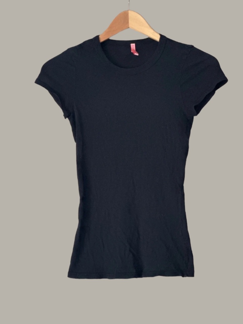 The Perfect Black Tee!